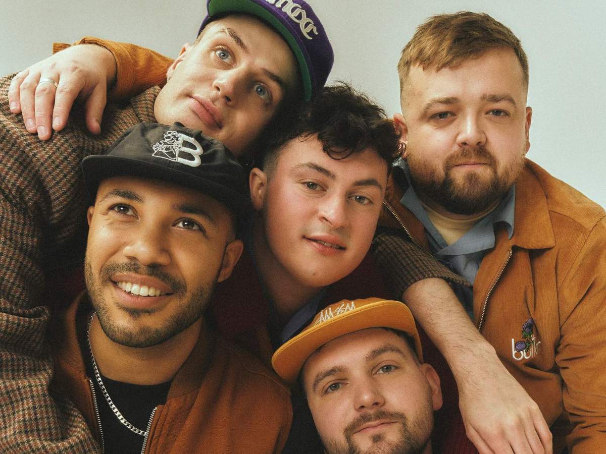 Biscuit Missiles and Tearful Farewells – KAWALA’s Final&nbsp;Gig